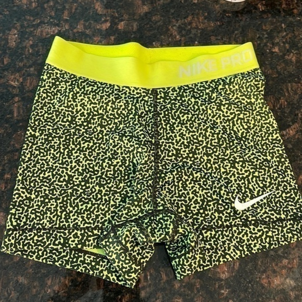 Nike booty shorts